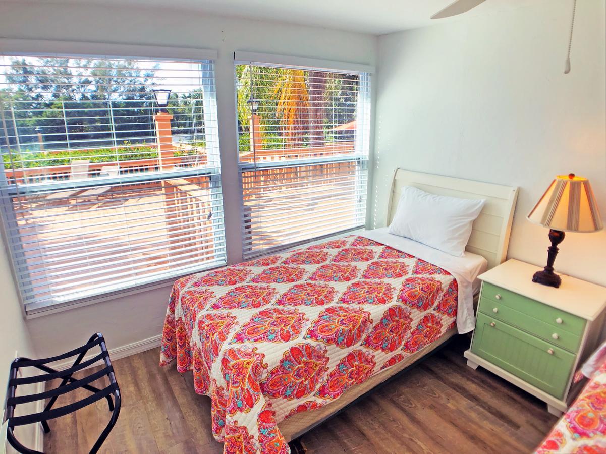 Flip Flop Cottages - Siesta Key Gulf Gate Estates ภายนอก รูปภาพ